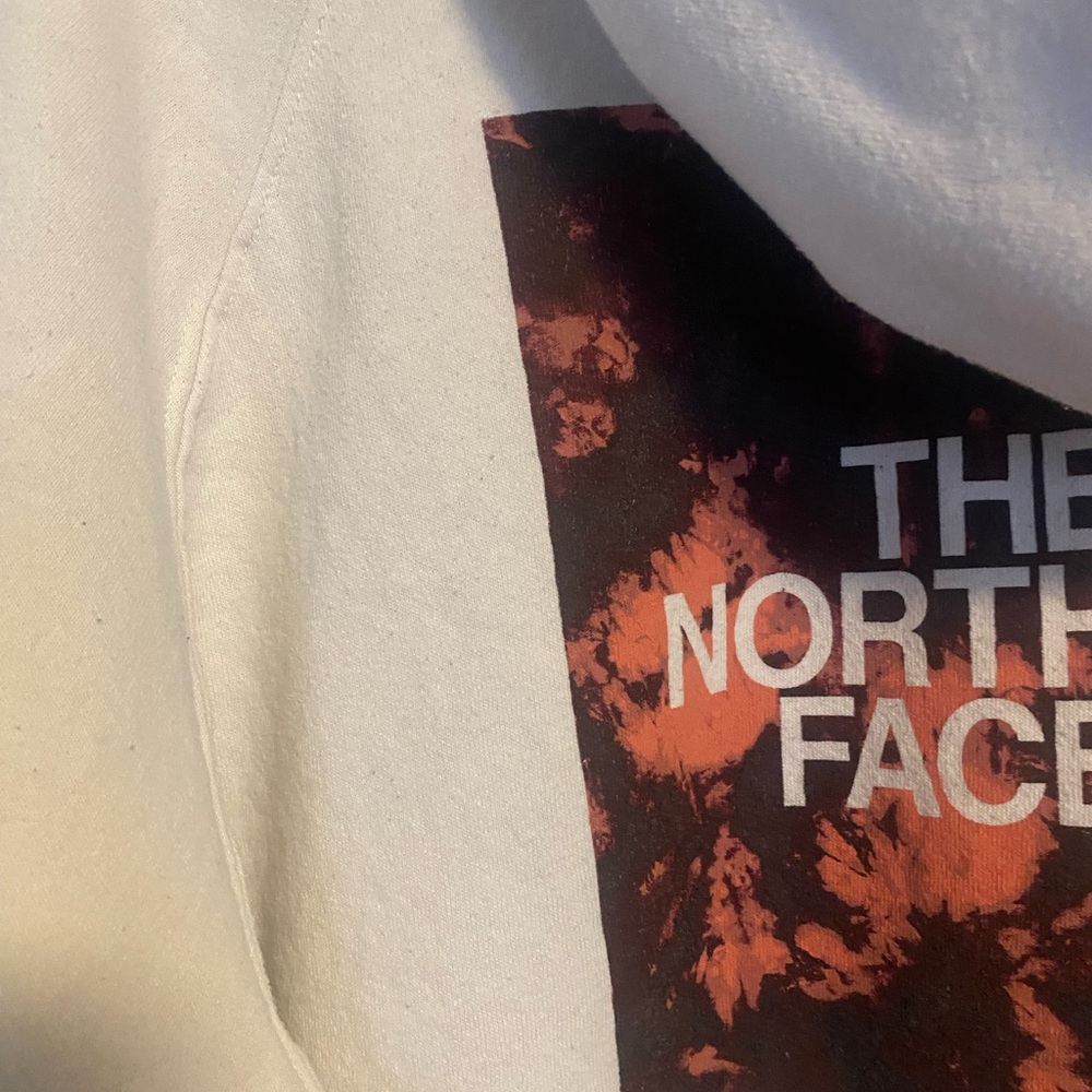 The North Face Women's White Hoodie - Picture 2 of 10